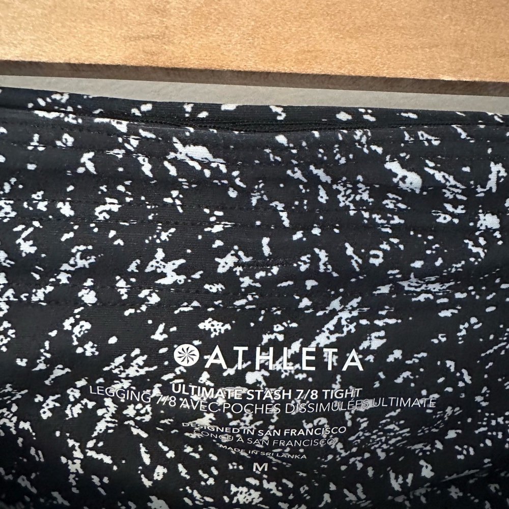Athleta Patterned Workout Leggings. - image 4